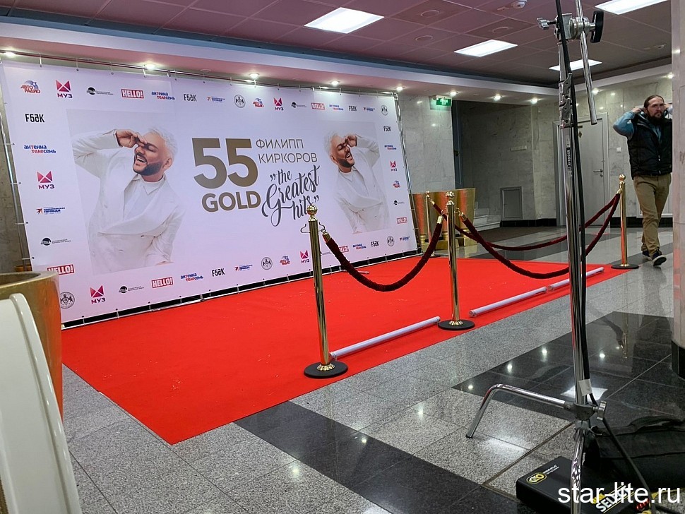 Красная дорожка Scarlet