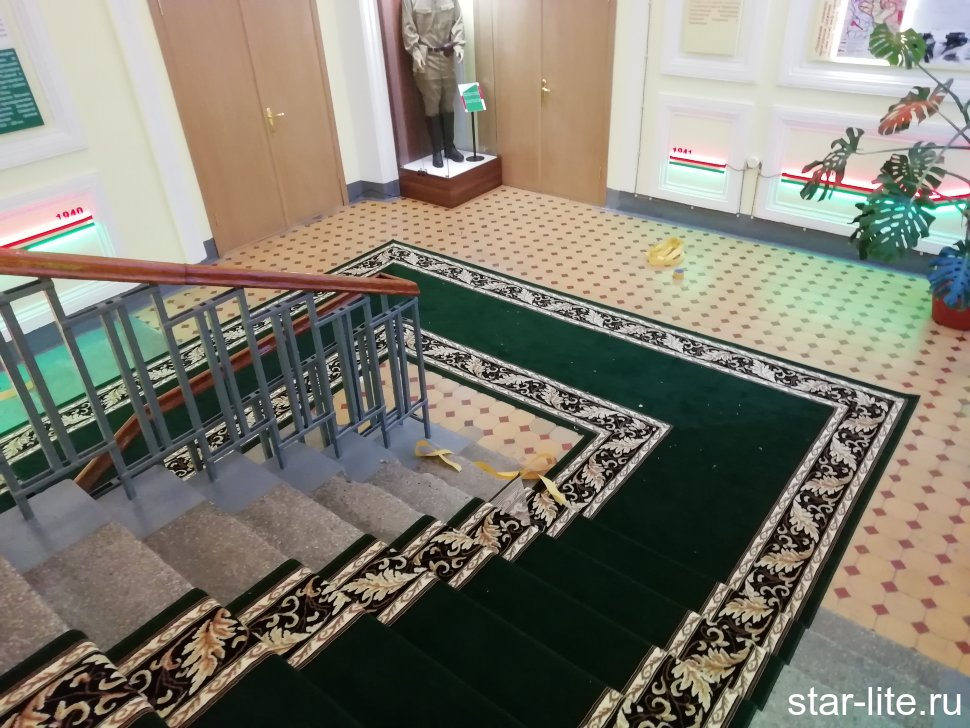 Ковровая дорожка Laguna d 040 Green