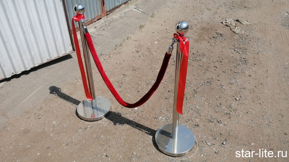 Аренда столбиков с канатами (серебро)